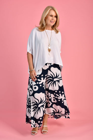 VBLP106 - SYDNEY WIDE LEG PANT - NAVY HIBISCUS